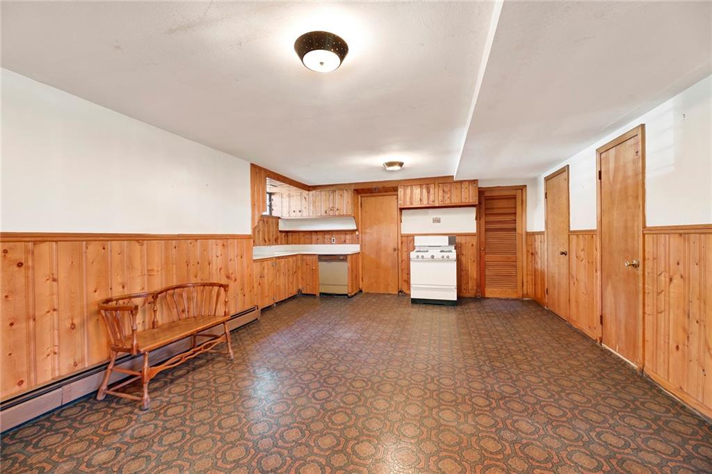 328 Stanley Avenue Staten Island NY 10301