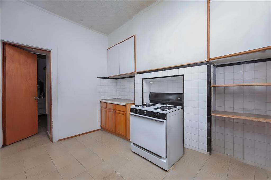 94 Wyona Street East New York Brooklyn NY 11207