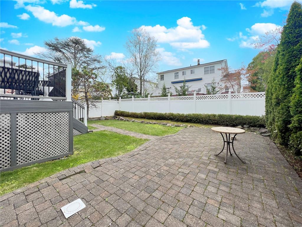 166 Pinewood Avenue Richmond Town Staten Island NY 10306