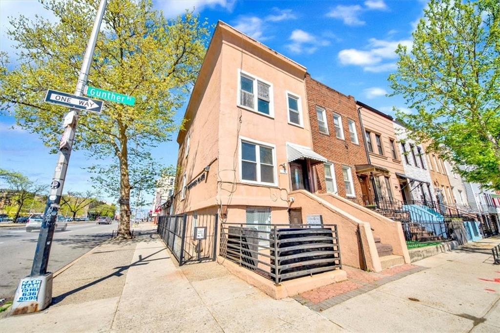 34 Gunther Place Ocean Hill Brooklyn NY 11233