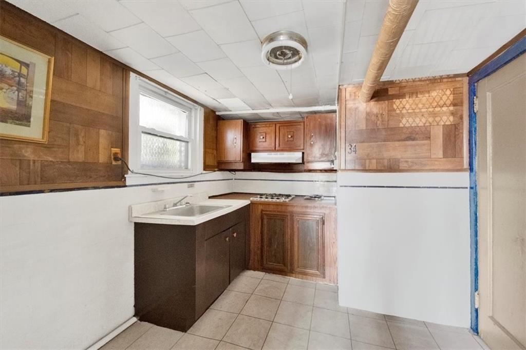 34 Gunther Place Ocean Hill Brooklyn NY 11233