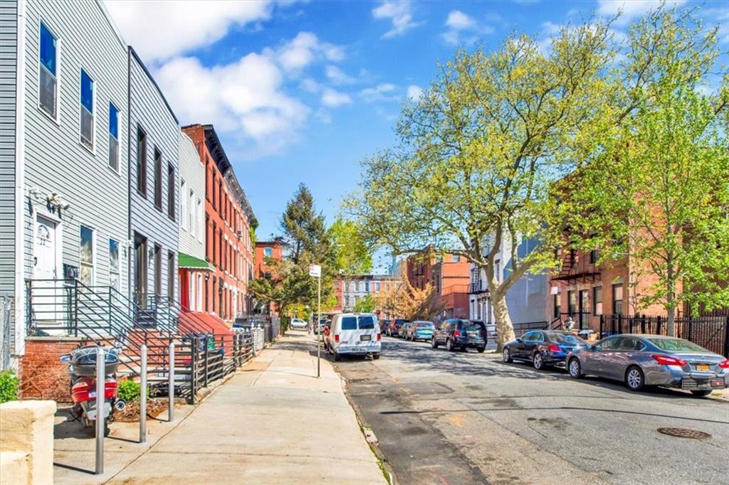 34 Gunther Place Ocean Hill Brooklyn NY 11233