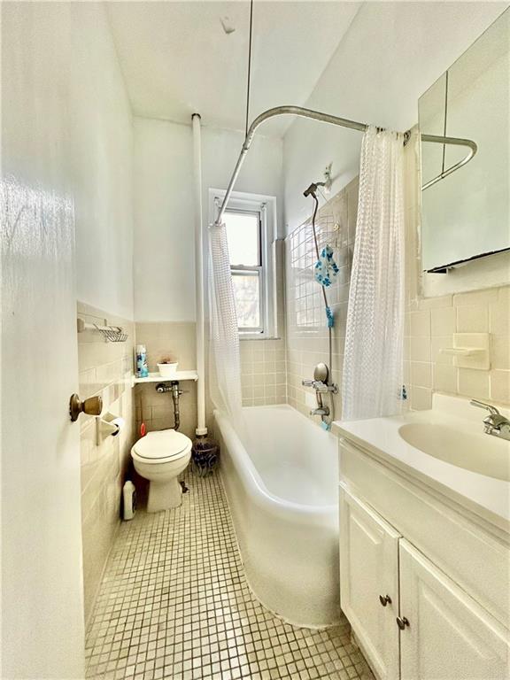 1953 65th Street Bensonhurst Brooklyn NY 11204