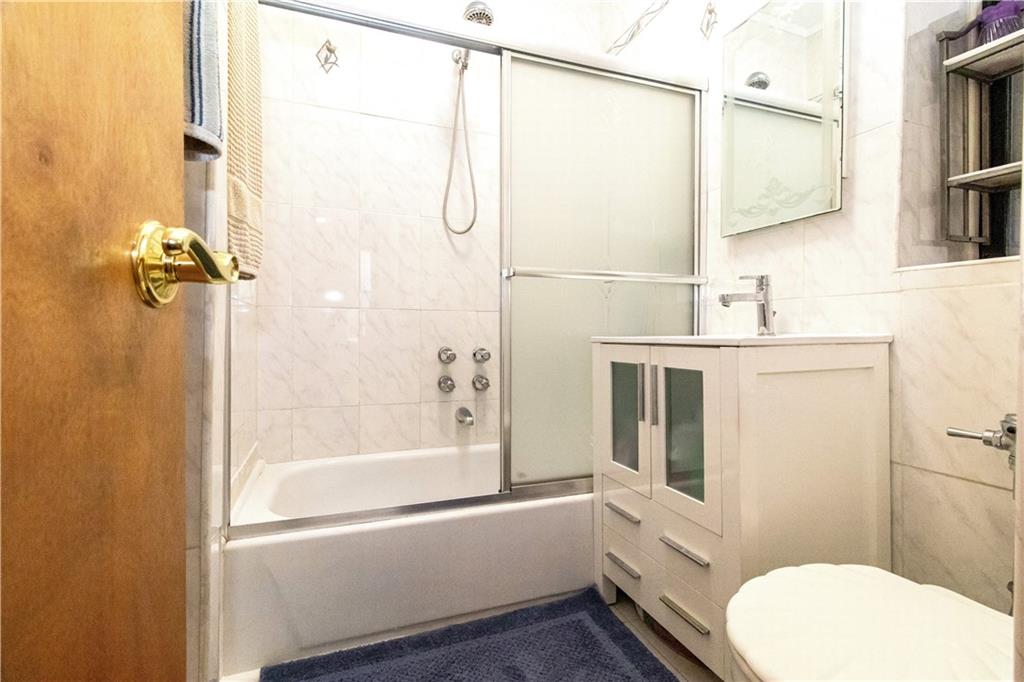 8735 Bay Parkway Bensonhurst Brooklyn NY 11214