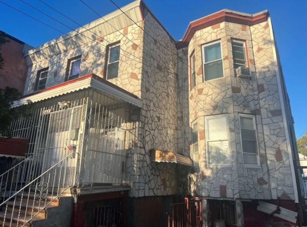 243 Wyona Street East New York Brooklyn NY 11207