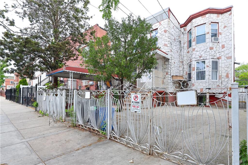 243 Wyona Street East New York Brooklyn NY 11207
