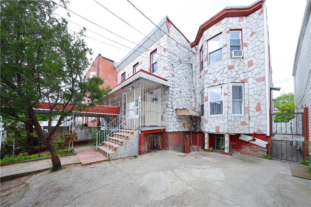243 Wyona Street East New York Brooklyn NY 11207