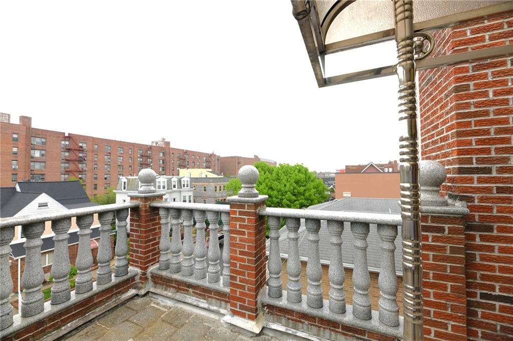 69 Bay 20th Street Bensonhurst Brooklyn NY 11214