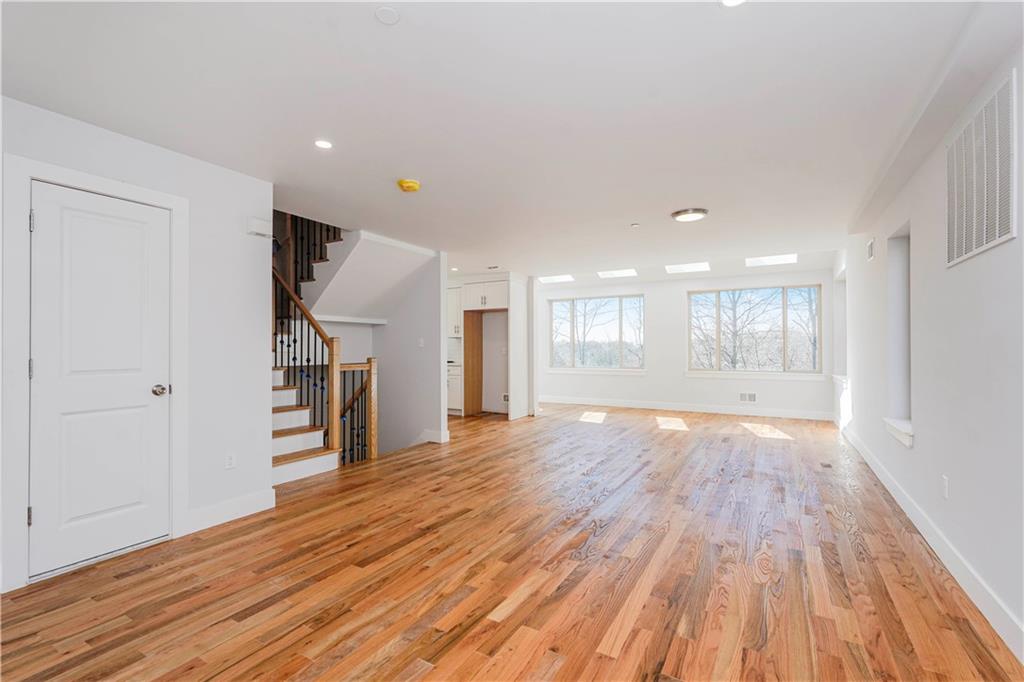 12 Ridge Court Grymes Hill Staten Island NY 10301