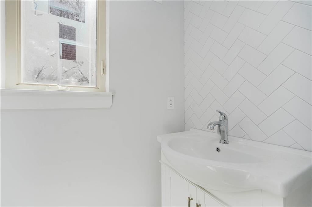 12 Ridge Court Grymes Hill Staten Island NY 10301