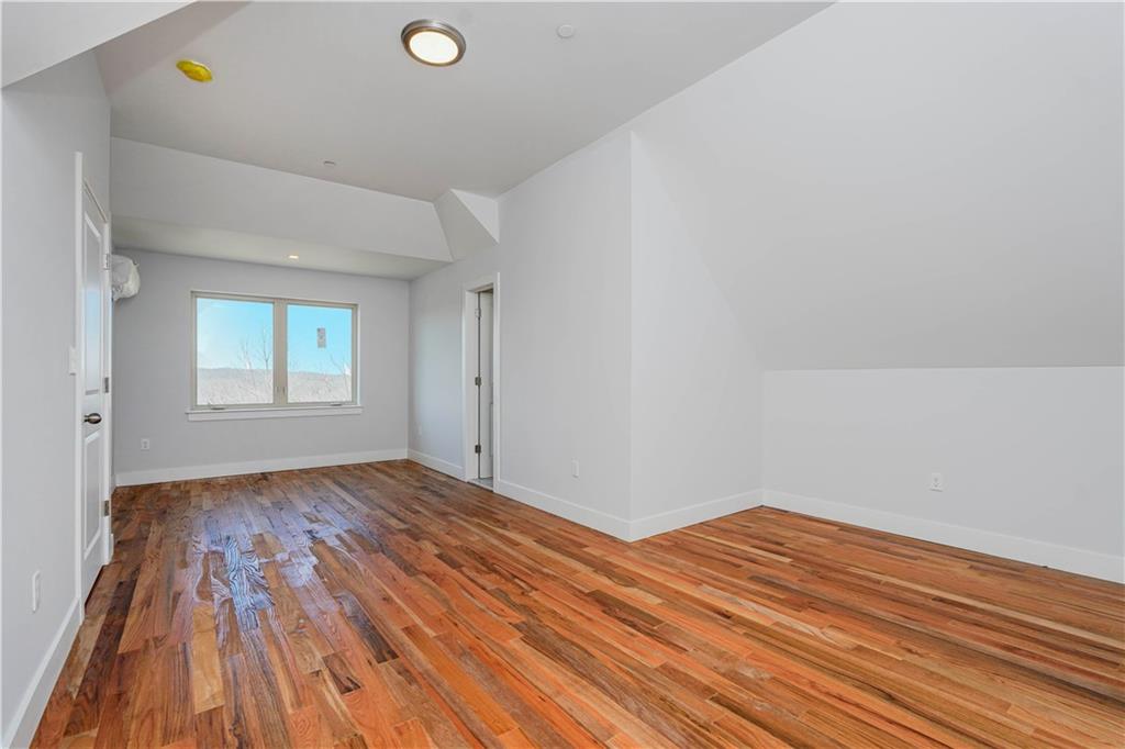 12 Ridge Court Grymes Hill Staten Island NY 10301
