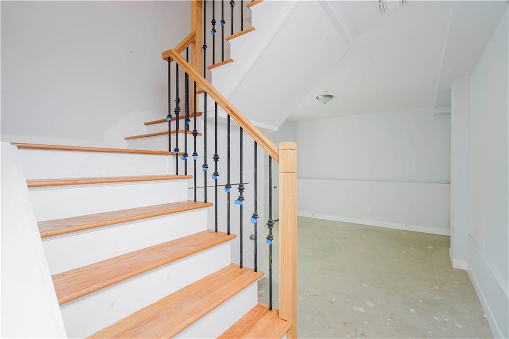 12 Ridge Court Grymes Hill Staten Island NY 10301