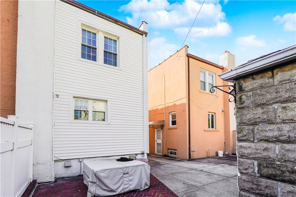 7716 10th Avenue Dyker Heights Brooklyn NY 11228