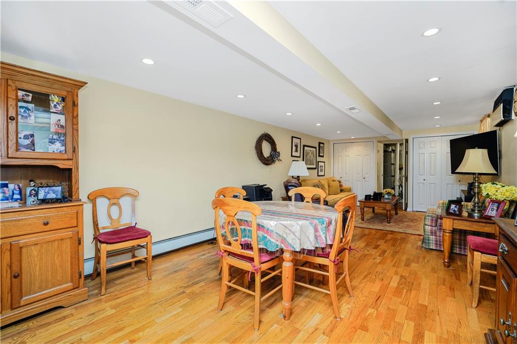 7716 10th Avenue Dyker Heights Brooklyn NY 11228