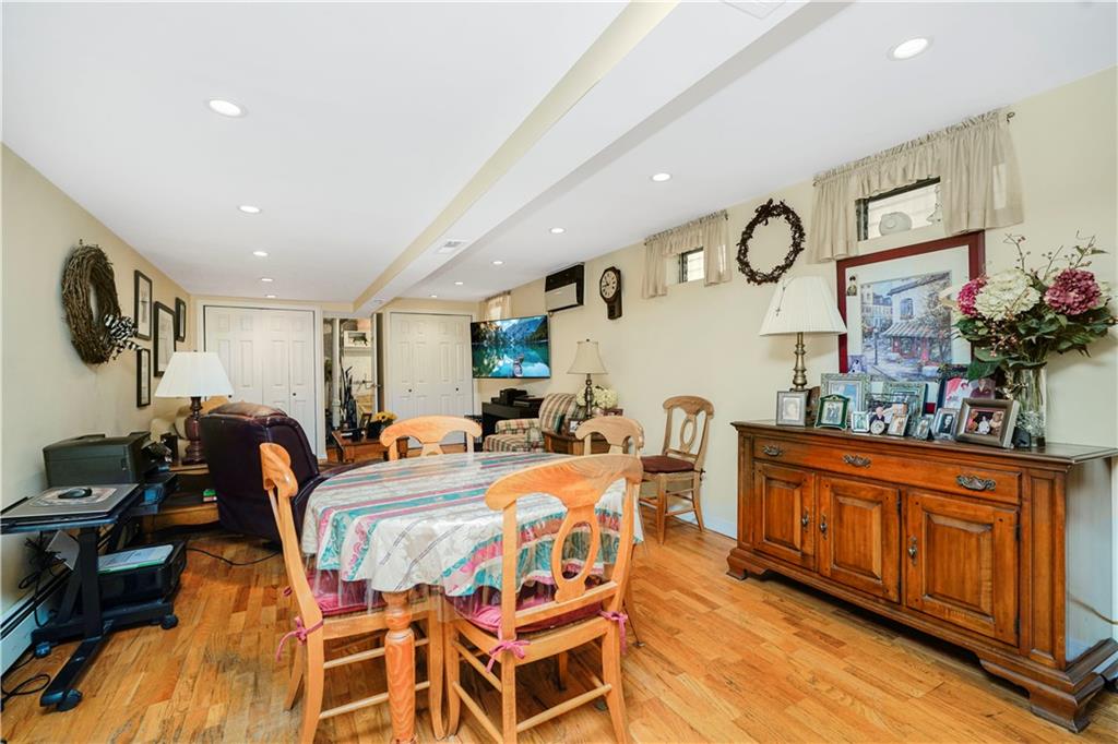 7716 10th Avenue Dyker Heights Brooklyn NY 11228