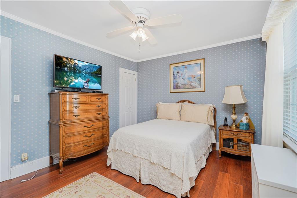 7716 10th Avenue Dyker Heights Brooklyn NY 11228