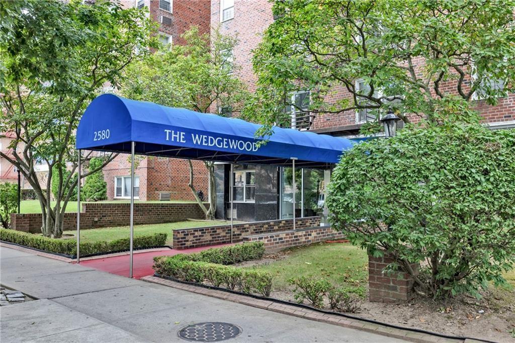 2580 Ocean Parkway Sheepshead Bay Brooklyn NY 11235