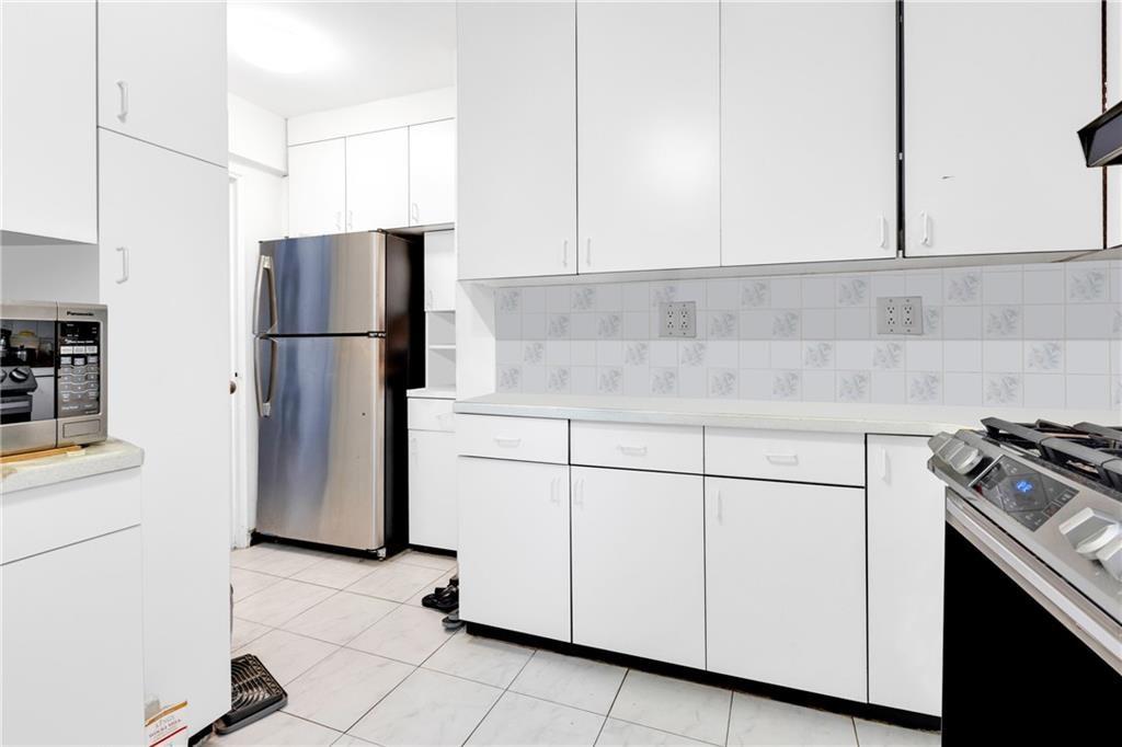 2580 Ocean Parkway Sheepshead Bay Brooklyn NY 11235