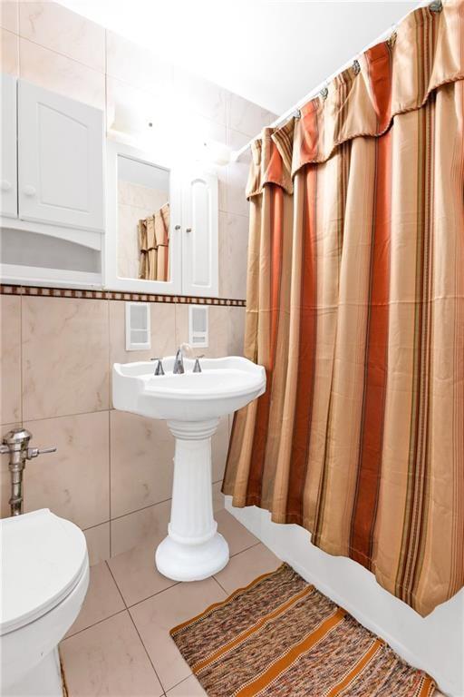 2580 Ocean Parkway Sheepshead Bay Brooklyn NY 11235