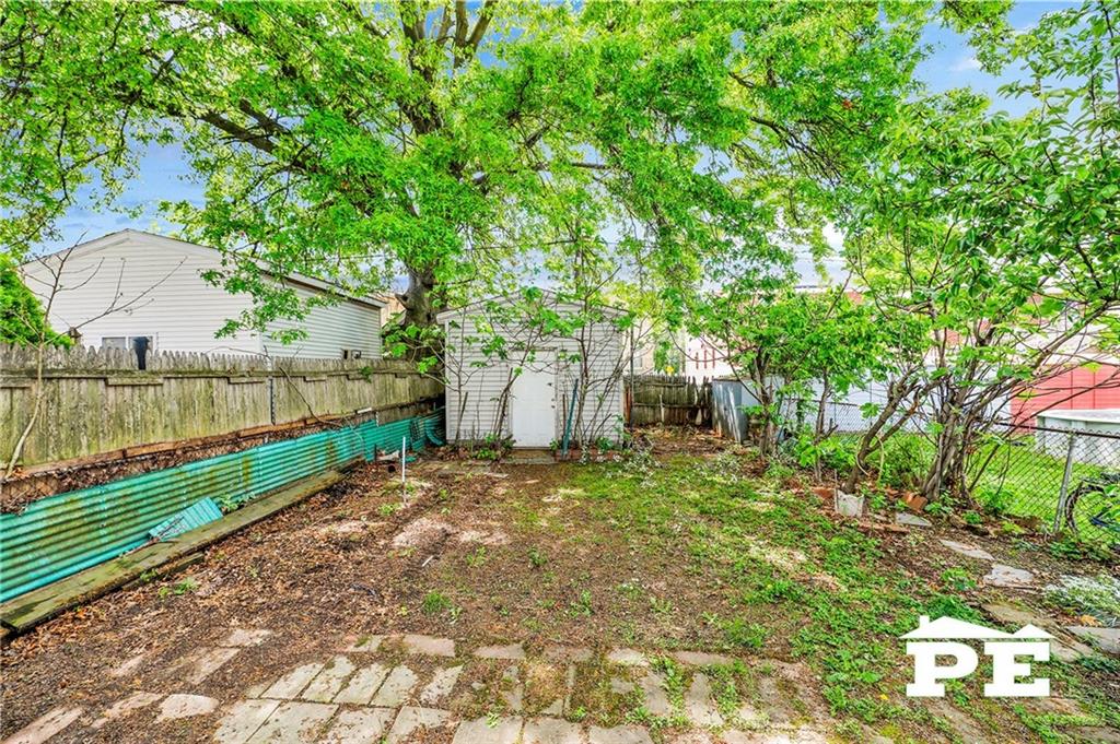63-24 137th Street Flushing Flushing NY 11367