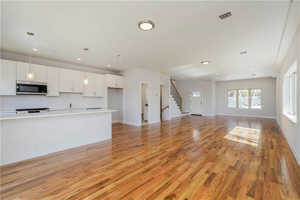 14 Ridge Court Grymes Hill Staten Island NY 10301