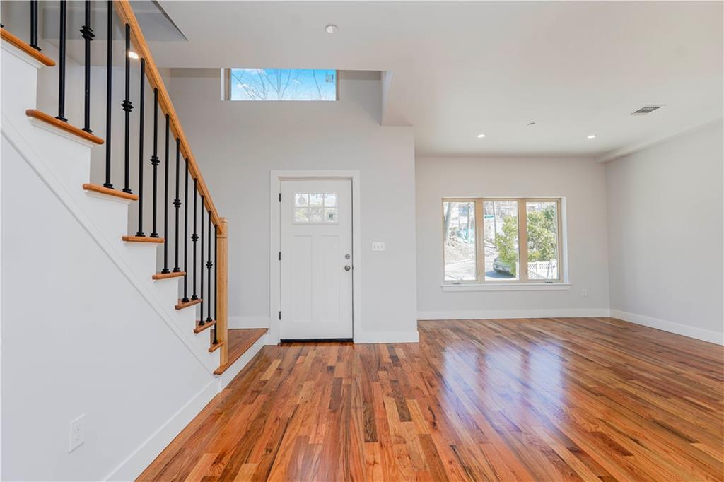 14 Ridge Court Grymes Hill Staten Island NY 10301