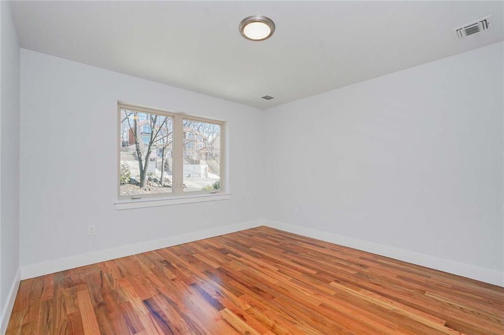 14 Ridge Court Grymes Hill Staten Island NY 10301