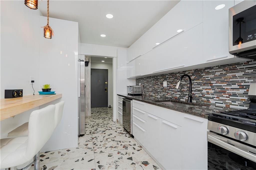 2546 East 13th Street Sheepshead Bay Brooklyn NY 11235