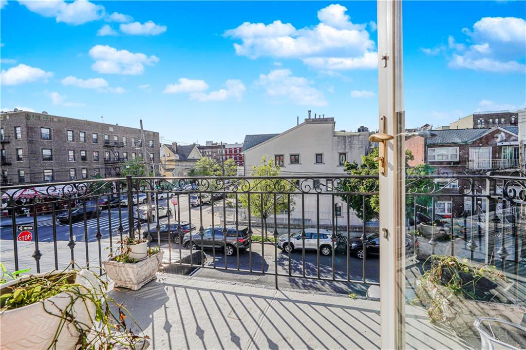 167 Bay 32nd Street Gravesend Brooklyn NY 11214