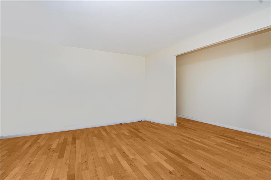 167 Bay 32nd Street Gravesend Brooklyn NY 11214