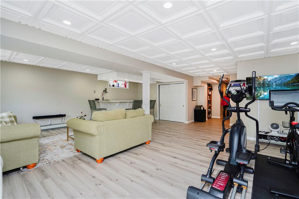 23 Helene Court Woodrow Staten Island NY 10309