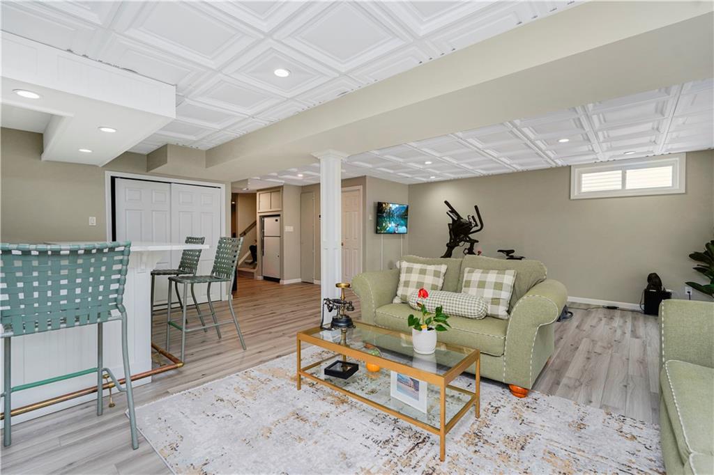 23 Helene Court Woodrow Staten Island NY 10309