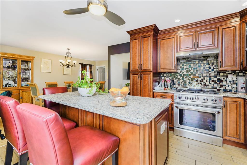 23 Helene Court Woodrow Staten Island NY 10309