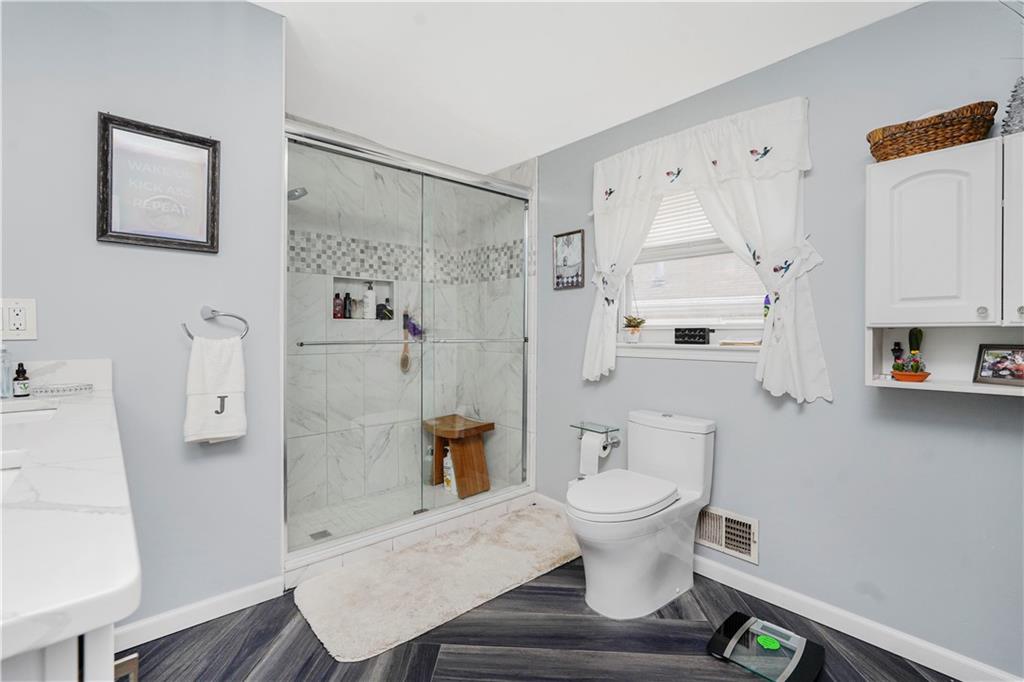 23 Helene Court Woodrow Staten Island NY 10309