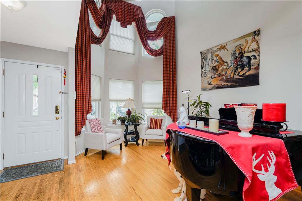 23 Helene Court Woodrow Staten Island NY 10309