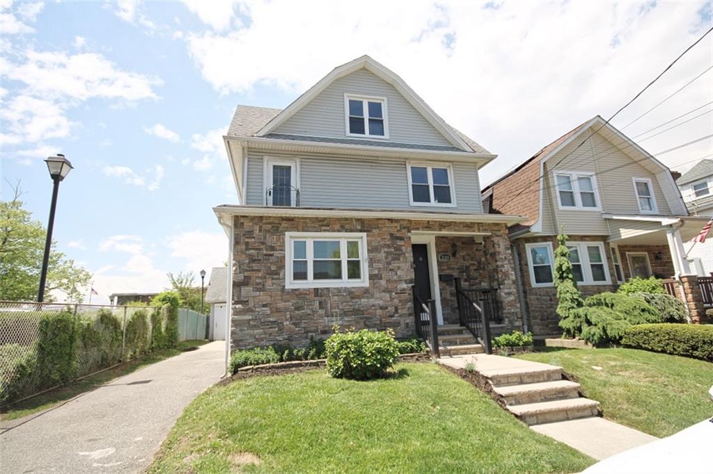 220 Fairview Avenue Castleton Corners Staten Island NY 10314