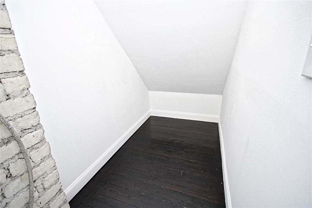 220 Fairview Avenue Castleton Corners Staten Island NY 10314
