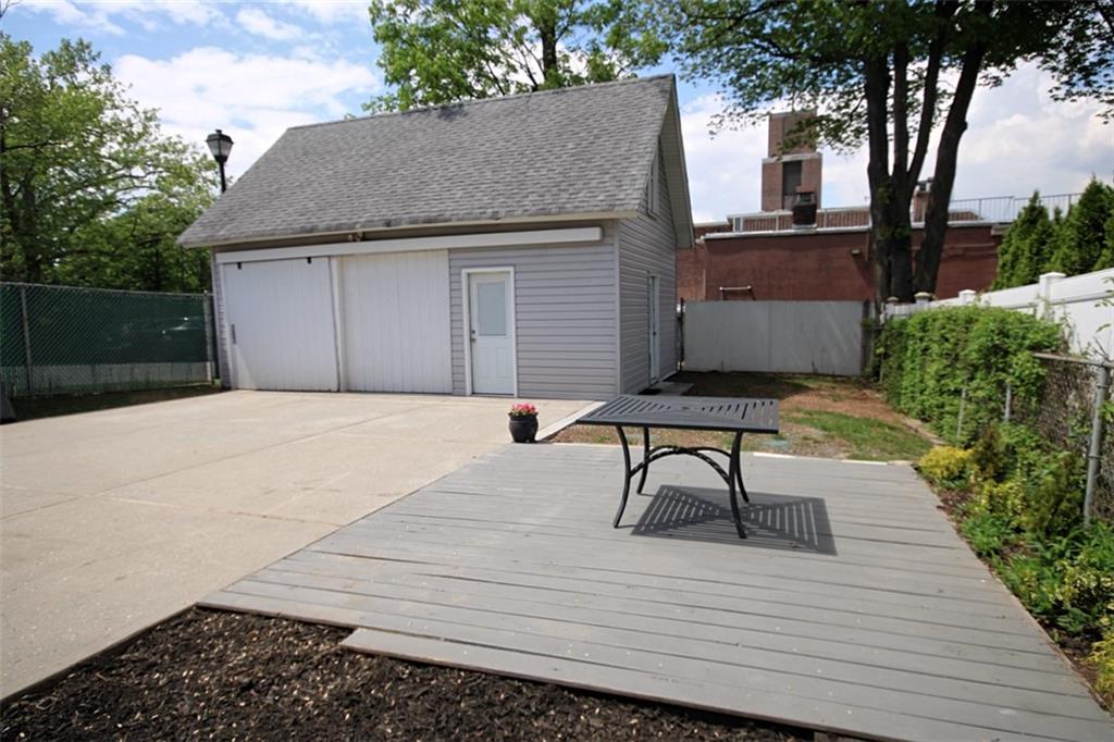 220 Fairview Avenue Castleton Corners Staten Island NY 10314
