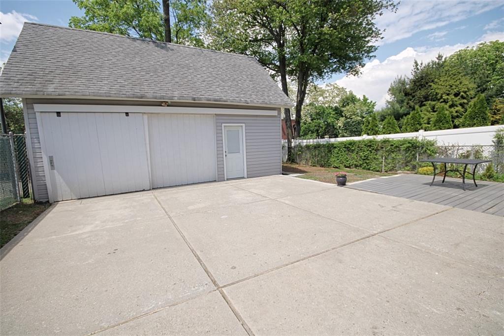220 Fairview Avenue Castleton Corners Staten Island NY 10314