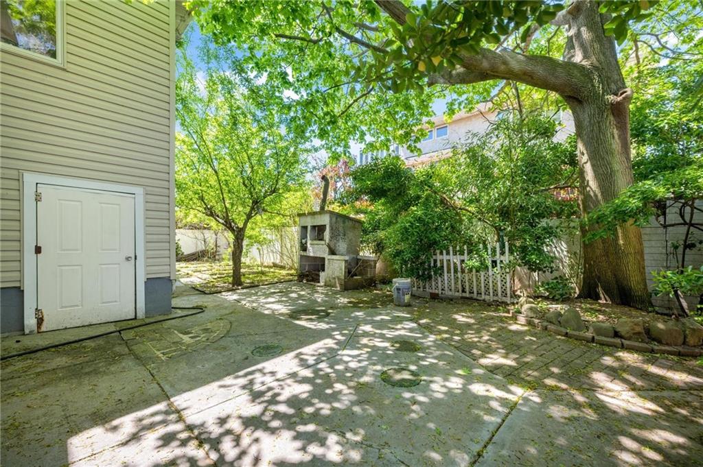 3496 Bay Front Drive Out of NYC Baldwin NY 11510