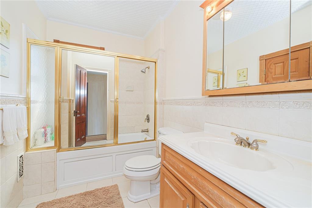 1542 74th Street Dyker Heights Brooklyn NY 11228