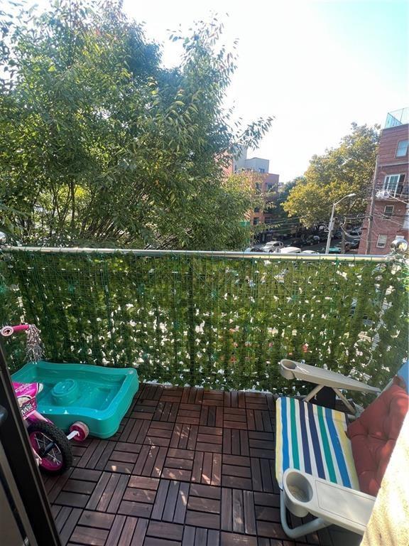 3929 New Utrecht Avenue Sunset Park Brooklyn NY 11219