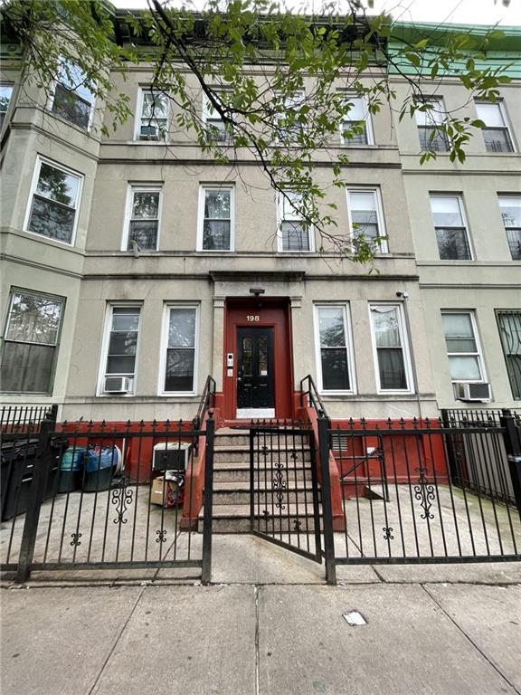 198 Hull Street Bedford Stuyvesant Brooklyn NY 11233