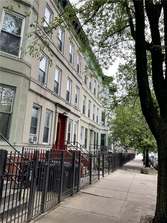 198 Hull Street Bedford Stuyvesant Brooklyn NY 11233