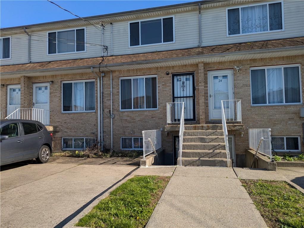 22 Spirit Lane Mariner's Harbor Staten Island NY 10303