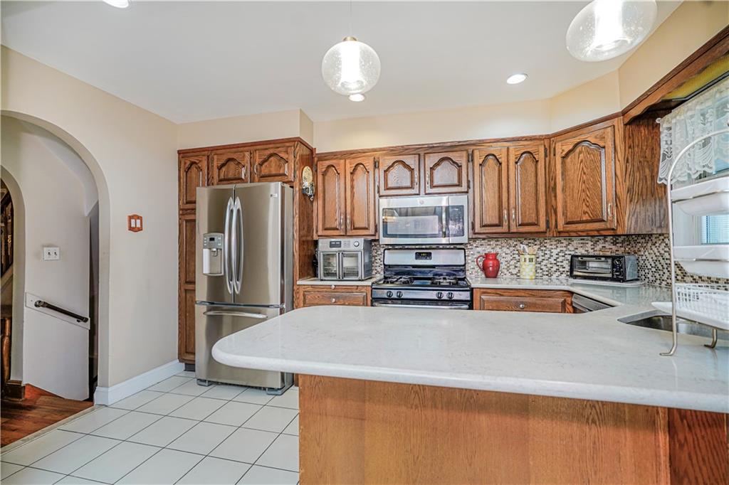 1413 81st Street Dyker Heights Brooklyn NY 11228