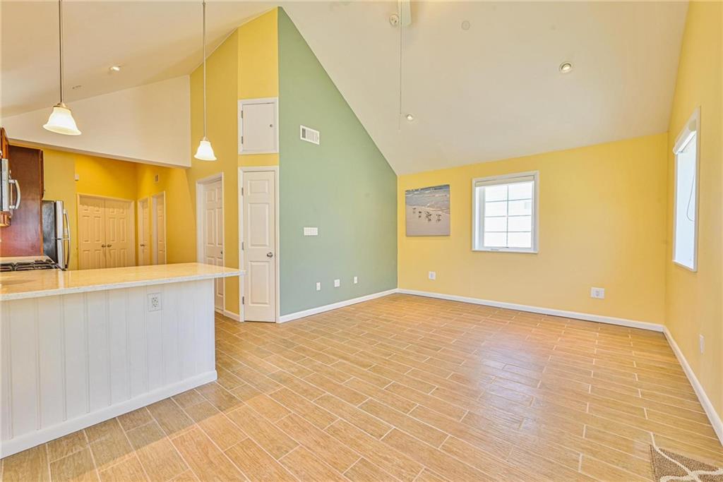 8 Hudson Walk Breezy Point Breezy Point NY 11697