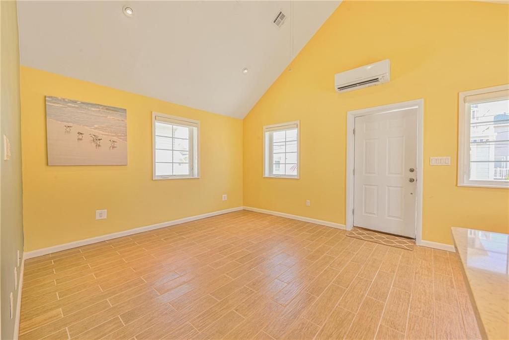 8 Hudson Walk Breezy Point Breezy Point NY 11697