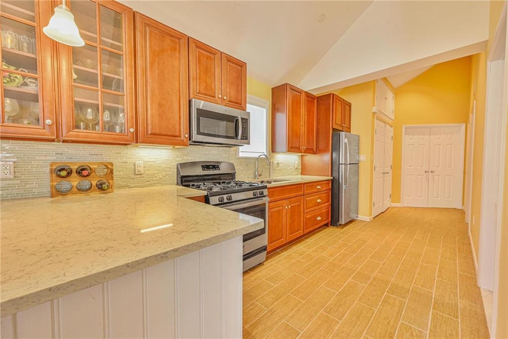 8 Hudson Walk Breezy Point Breezy Point NY 11697