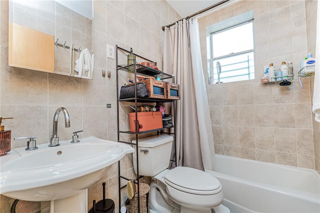 1519 71st Street Dyker Heights Brooklyn NY 11228